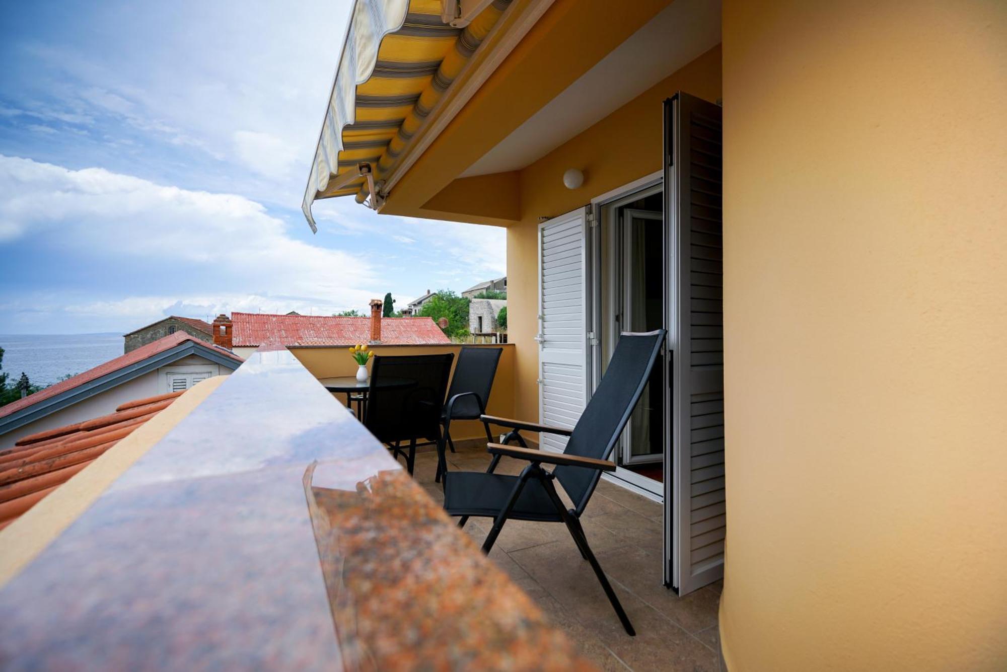 Apartments Osljak Preko Exterior foto